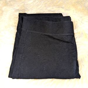 Torrid Capri legging. Size 3. Black